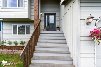 02-Front Exterior_KC_08791