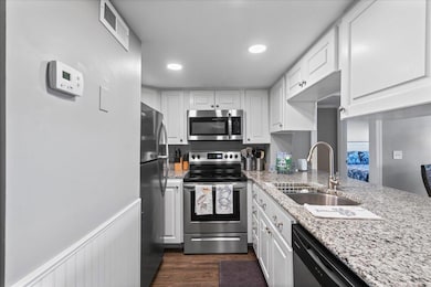 04-SNY05551_2