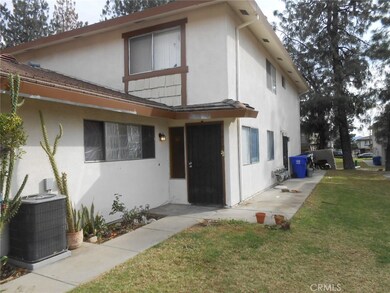 3419 20th St unit 3, Highland, CA 92346 - photo 2