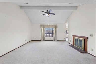 2144 Harbortown Cir unit 2144, Champaign, IL 61821 - photo 7