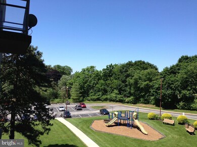 Radnor House unit 229, Bryn Mawr, PA 19010 - photo 2