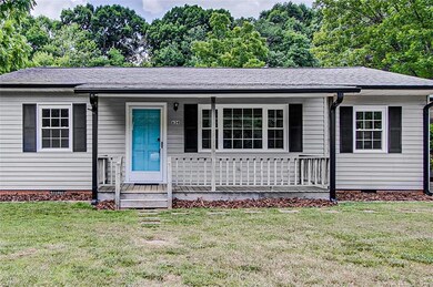 634 Foxfire Rd, Asheboro, NC 27205 - photo 2