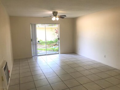 1572A Living Area