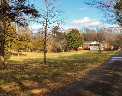 6625 Coltrane Mill Rd, Greensboro, NC 27406 - photo 2