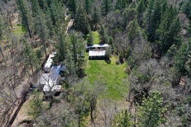 200 Opal Ln, Grants Pass, OR 97526 - photo 5