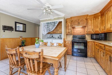 387 Main St, Saco, ME 04072 - photo 6