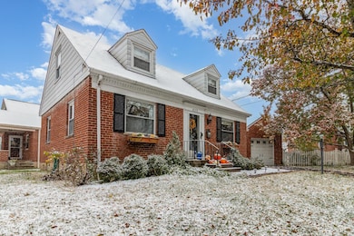 4153 Paxton Woods Ln, Cincinnati, OH 45209 - photo 3