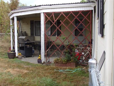 339 SW 14th St, Chehalis, WA 98532 - photo 2