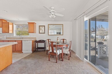4-web-or-mls-1513-agape-way