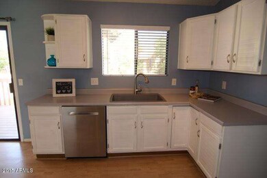 5610 W Avalon Ct, Chandler, AZ 85226 - photo 7