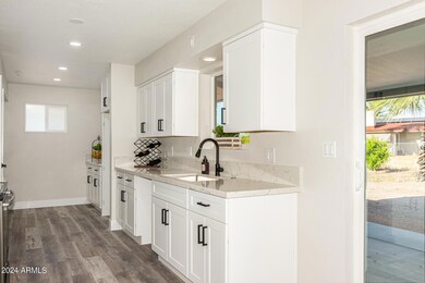 155 N 58th St, Mesa, AZ 85205 - photo 6