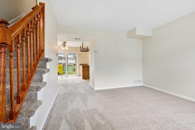 6442 Lamplighter Ridge, Glen Burnie, MD 21061 - photo 5