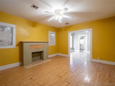 421 W Adams Ave, McAlester, OK 74501 - photo 5