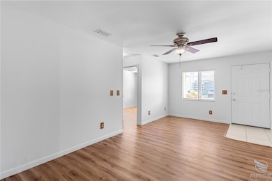 638 S Pine St, New Smyrna Beach, FL 32169 - photo 5