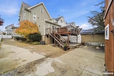 486 Devon St, Kearny, NJ 07032 - photo 4