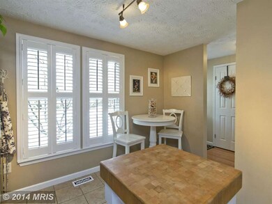 551 Bay Dale Ct, Arnold, MD 21012 - photo 4