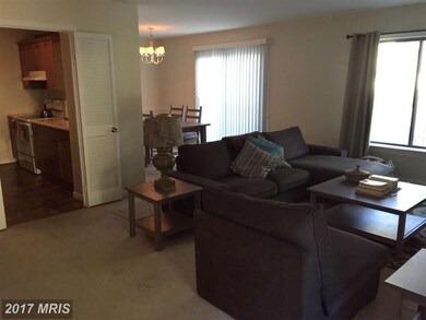 9300 Jarrett Ct, Montgomery Village, MD 20886 - photo 4