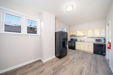 37 Duer Place unit 2R, Weehawken, NJ 07086 - photo 2