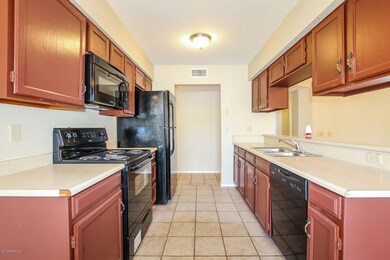 3238 W Angela Dr, Phoenix, AZ 85053 - photo 6