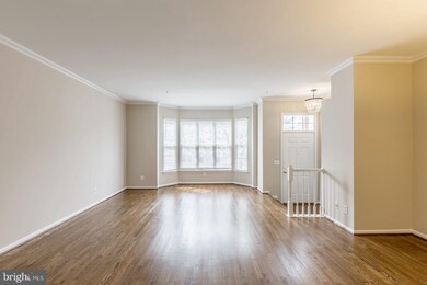 2515 Woodrow Wilson Dr, Herndon, VA 20171 - photo 5