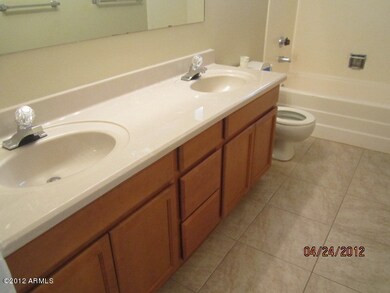HALLBATH