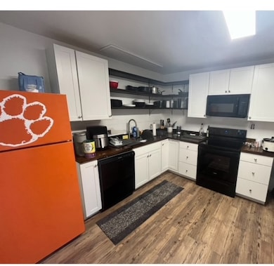 220 Dr unit F, Central, SC 29630 - photo 5