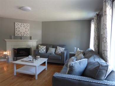 20 Wyndmere Dr unit 20, Londonderry, NH 03053 - photo 6