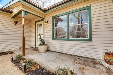 512 Brookfield Dr, Hurst, TX 76053 - photo 4