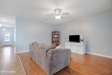 205 Moss Bluff-6