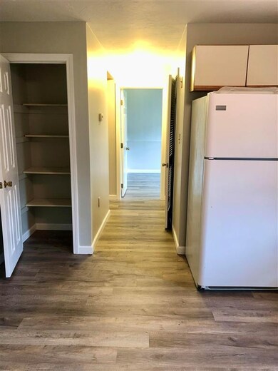 205 Circle Rd unit 1, Manchester, NH 03103 - photo 5