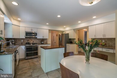 3996 Miriam Dr, Doylestown, PA 18902 - photo 7