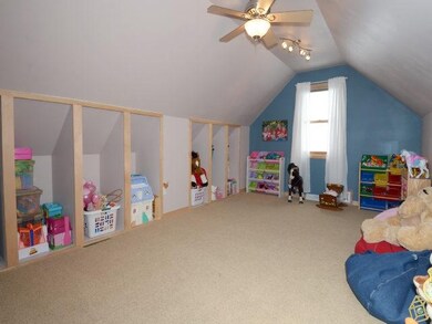 5221 Nannyberry Dr, Fitchburg, WI 53711 - photo 7