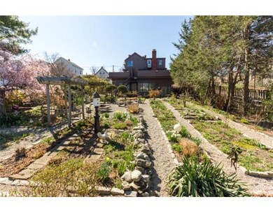 83 Court St, Newton, MA 02458 - photo 2