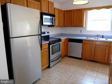 334 Universe Dr, Martinsburg, WV 25404 - photo 5