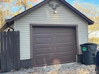 9 Hyde Park Rd, Fairview Heights, IL 62208 - photo 3