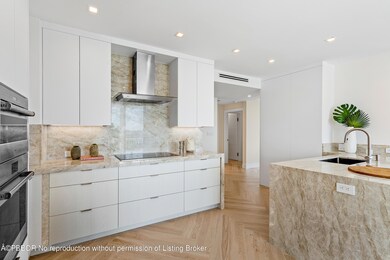 015-2150IbisIsleRoad-PalmBeach-FL-33480-