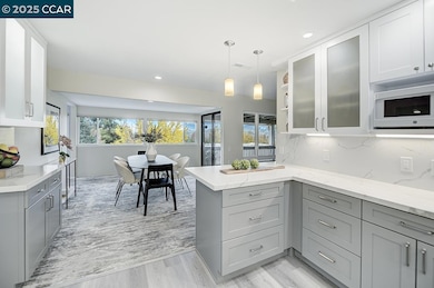 2900 Tice Creek Dr unit 1 & 3, Walnut Creek, CA 94595 - photo 6