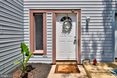 1927 Bellarbor Cir, Crofton, MD 21114 - photo 5