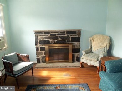 1206 Douglas St, Ambler, PA 19002 - photo 4