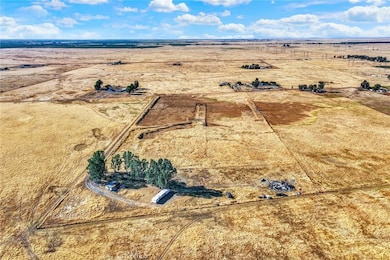 20810 Shawn Ln, Red Bluff, CA 96080 - photo 6