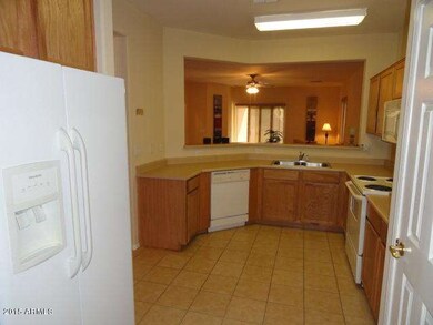 Kitchen pantry closet