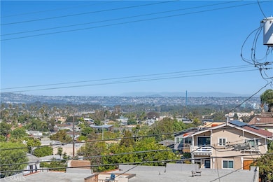 4484 Long Branch Ave, San Diego, CA 92107 - photo 3