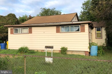 256 Asbury Rd, Pasadena, MD 21122 - photo 2