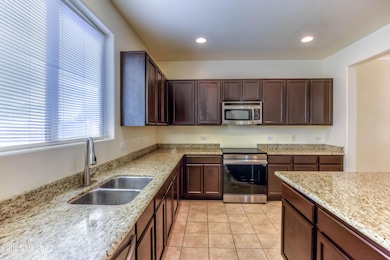 8348 N Mountain Stone Pine Way, Tucson, AZ 85743 - photo 7