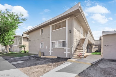 304 Orland St unit 53, Las Vegas, NV 89107 - photo 4