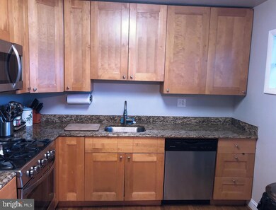 13605 Grenoble Dr, Rockville, MD 20853 - photo 5