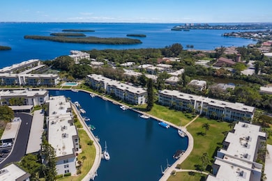 4380 Exeter Dr unit 202, Longboat Key, FL 34228 - photo 4