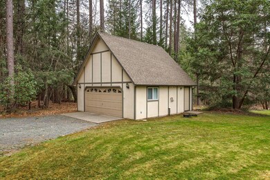 221 Hidden Valley Ln, Rogue River, OR 97537 - photo 5