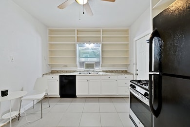 608 W Hickory St unit B, Denton, TX 76201 - photo 3