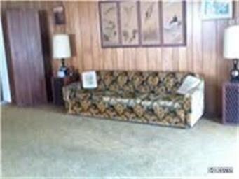 Living/front room